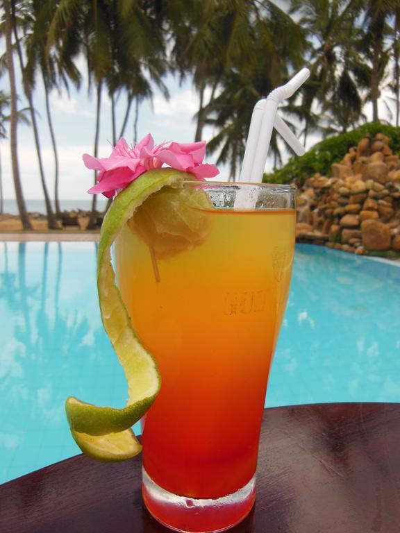 Sanmali Beach Hotel Marawila Exterior foto